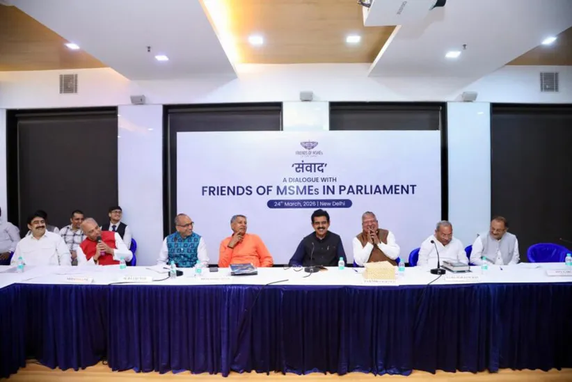 Adarsh Swarajya | एमएसएमई क्षेत्राच्या बळकटीसाठी संसदीय स्तरावर...