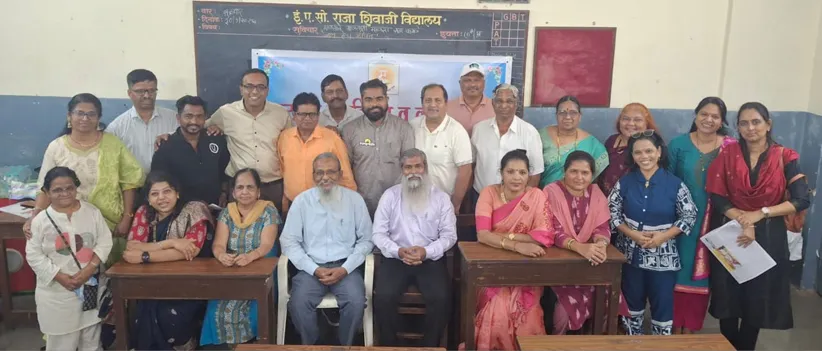 Adarsh Swarajya | कुसुमाग्रजांना शब्दांजली : चोविसावे कविसंमेलन...