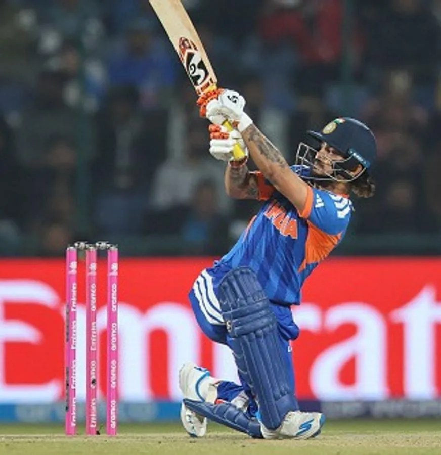 Adarsh Swarajya | *इशान किशनची झंझावाती खेळी; भारताचा पाकिस्तानवर ६१...