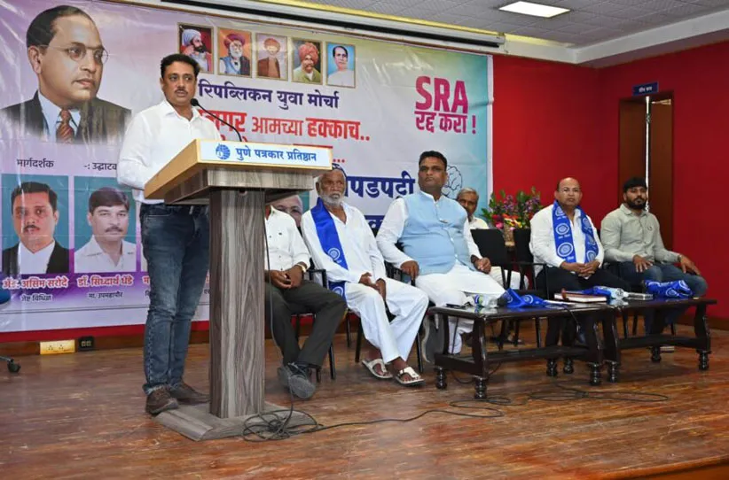 Adarsh Swarajya | देशभरातील एसआरए सारख्या योजनांचा पुनर्विचार व्हावा...