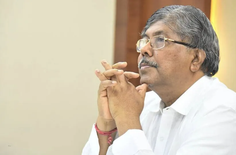 Adarsh Swarajya | राज्यातील अशासकीय अनुदानित महाविद्यालयातील सहायक...