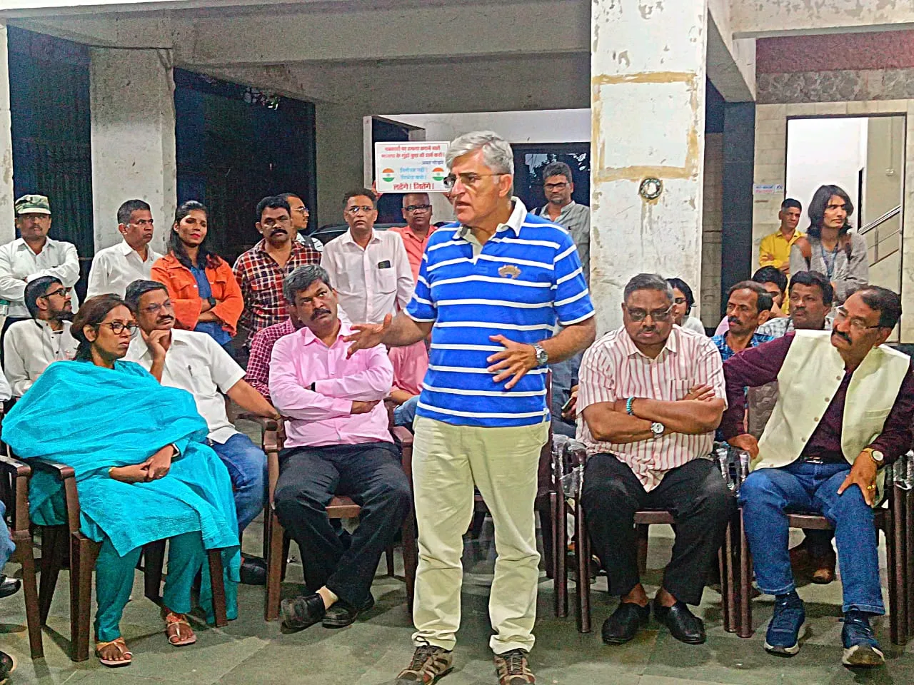 Adarsh Swarajya | निखिल वागळे यांच्यावरील हल्ला : ठोस भूमिका ठरविण्यासाठी...
