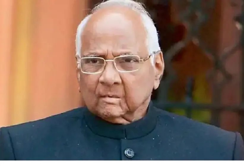 Adarsh Swarajya | मुंबई मराठी ग्रंथ संग्रहालयाच्या अध्यक्षपदी पुन्हा...