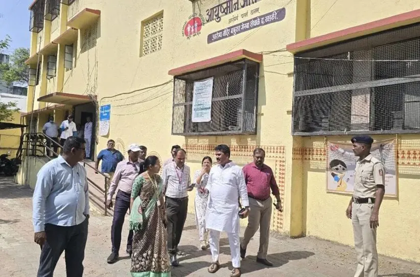 Adarsh Swarajya | उपमहापौर परशुराम वाडेकर यांची बोपोडी व औंध रोड भागातील...