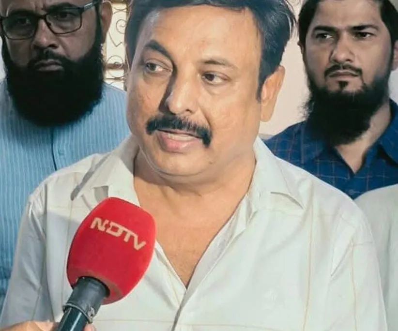 Adarsh Swarajya | मराठी चित्रपट आणि नाटक करमुक्त करावे