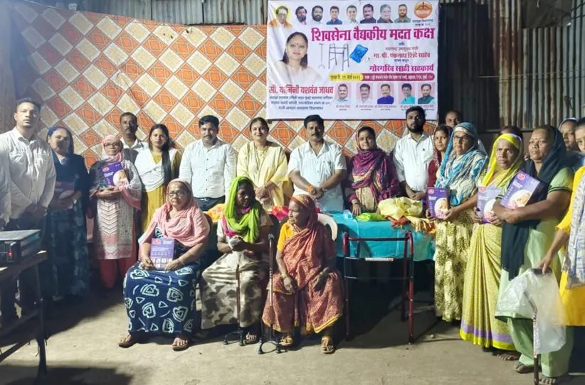 Adarsh Swarajya | गुढीपाडव्याच्या निमित्ताने माझगाव येथे शिवसेनेने दिले...