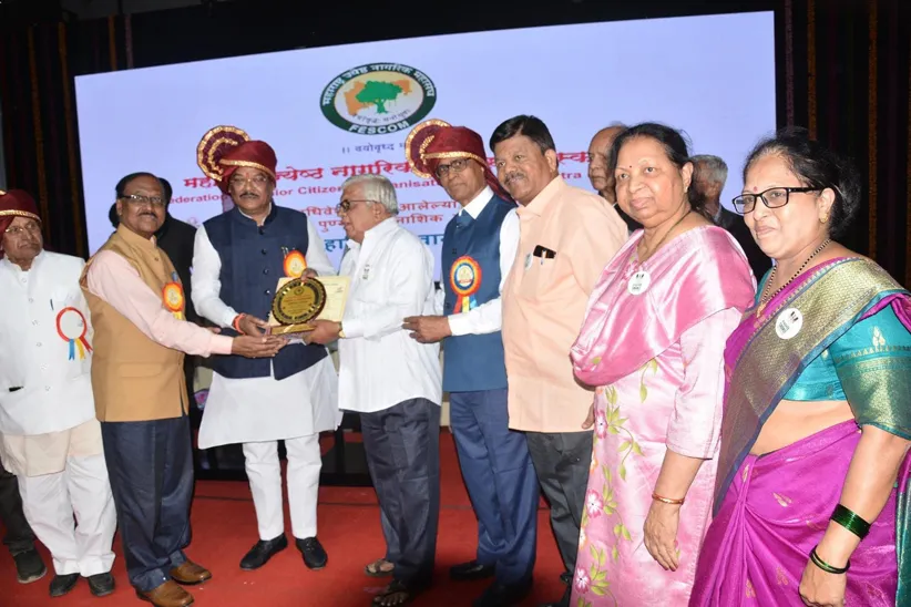 Adarsh Swarajya | नाशिकमध्ये फेस्कॉमचे ३५ वे राज्यस्तरीय अधिवेशन...