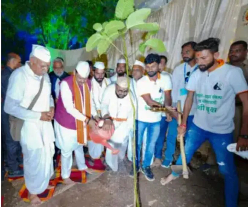 Adarsh Swarajya | “स्वच्छतेमुळे निर्मल वारीसोबत हरित वारी, पर्यावरणपूरक...