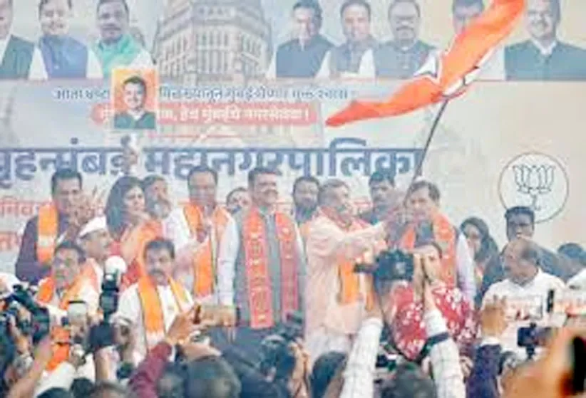 Adarsh Swarajya | मुंबई महानगरपालिकेवर भाजपचा निसटता विजय