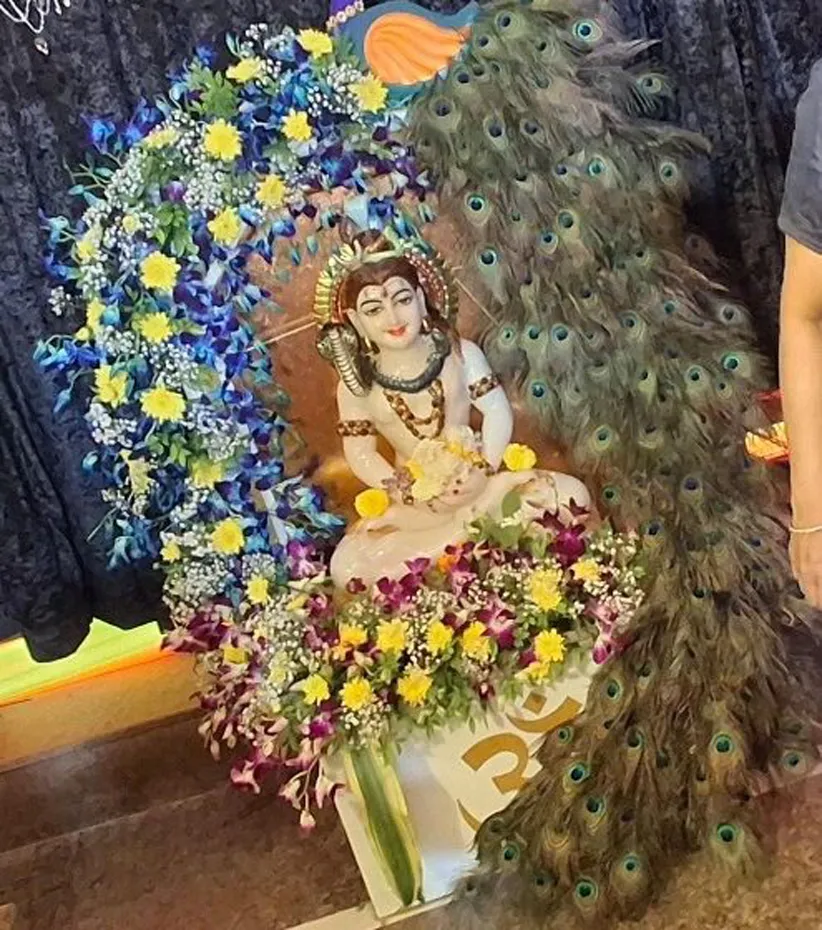 Adarsh Swarajya | कॉटन ग्रीन येथील सर्वेश्वर महादेव मंदिरात...