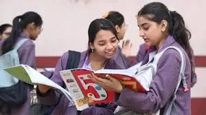 Adarsh Swarajya | CBSE बोर्डाचा मोठा निर्णय; दहावीची परीक्षा वर्षातून दोनदा...