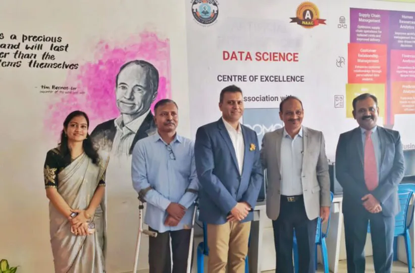 Adarsh Swarajya | कीस्टोन स्कूल ऑफ इंजिनिअरिंग’ मध्ये DOMO Inc. च्या...