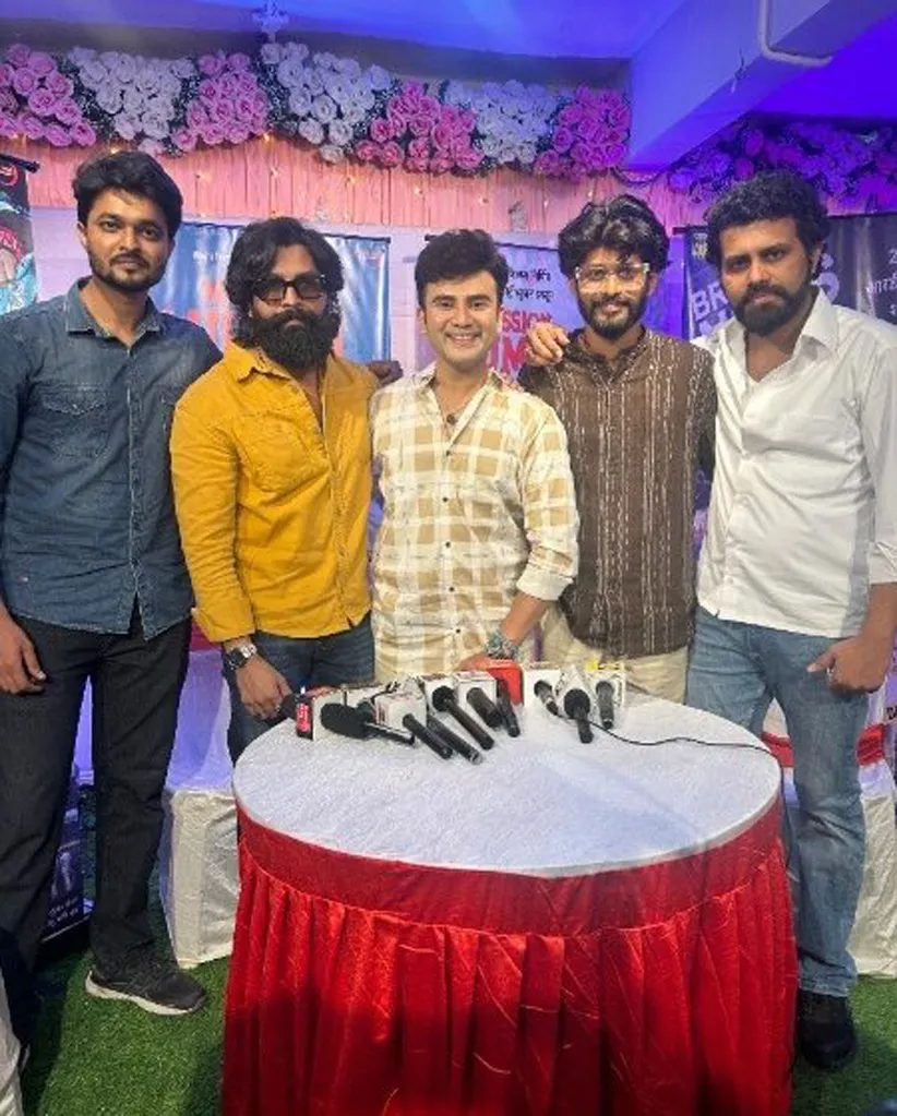 Adarsh Swarajya | “मिशन मुंबई” चित्रपटाचा पोस्टर अनावरण सोहळा संपन्न