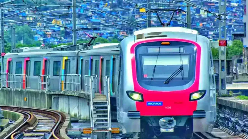 Adarsh Swarajya | पुणे मेट्रो प्रकल्पाच्या दुसऱ्या टप्प्याला केंद्रीय...