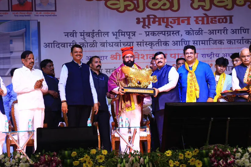 Adarsh Swarajya | प्रकल्पग्रस्तांच्या गरजेपोटी घरांचा अध्यादेश काही...